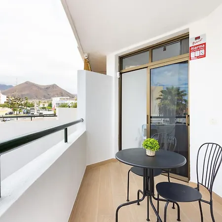 Ocean View & Pool Cristianos Summerland דירה