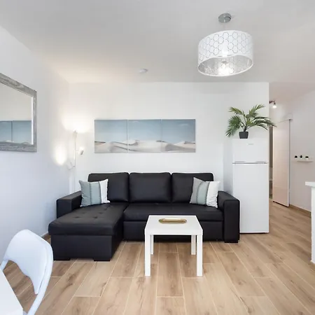 Ocean View & Pool Cristianos Summerland דירה לוס כריסטיאנוס